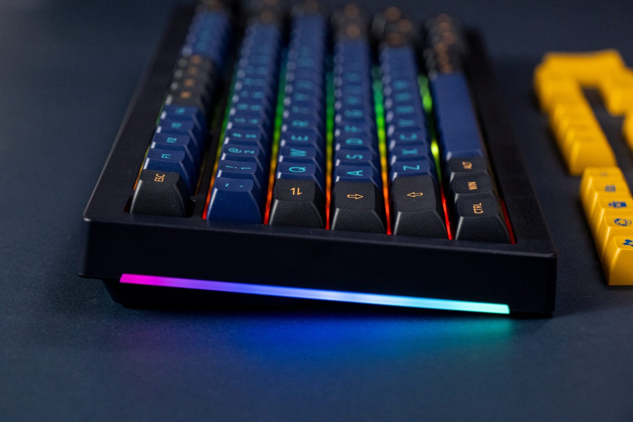 Bàn phím cơ gaming Akko 5075B Plus Horizon | 3 Mode, TKL, Linear Switch, RGB - Ảnh 4